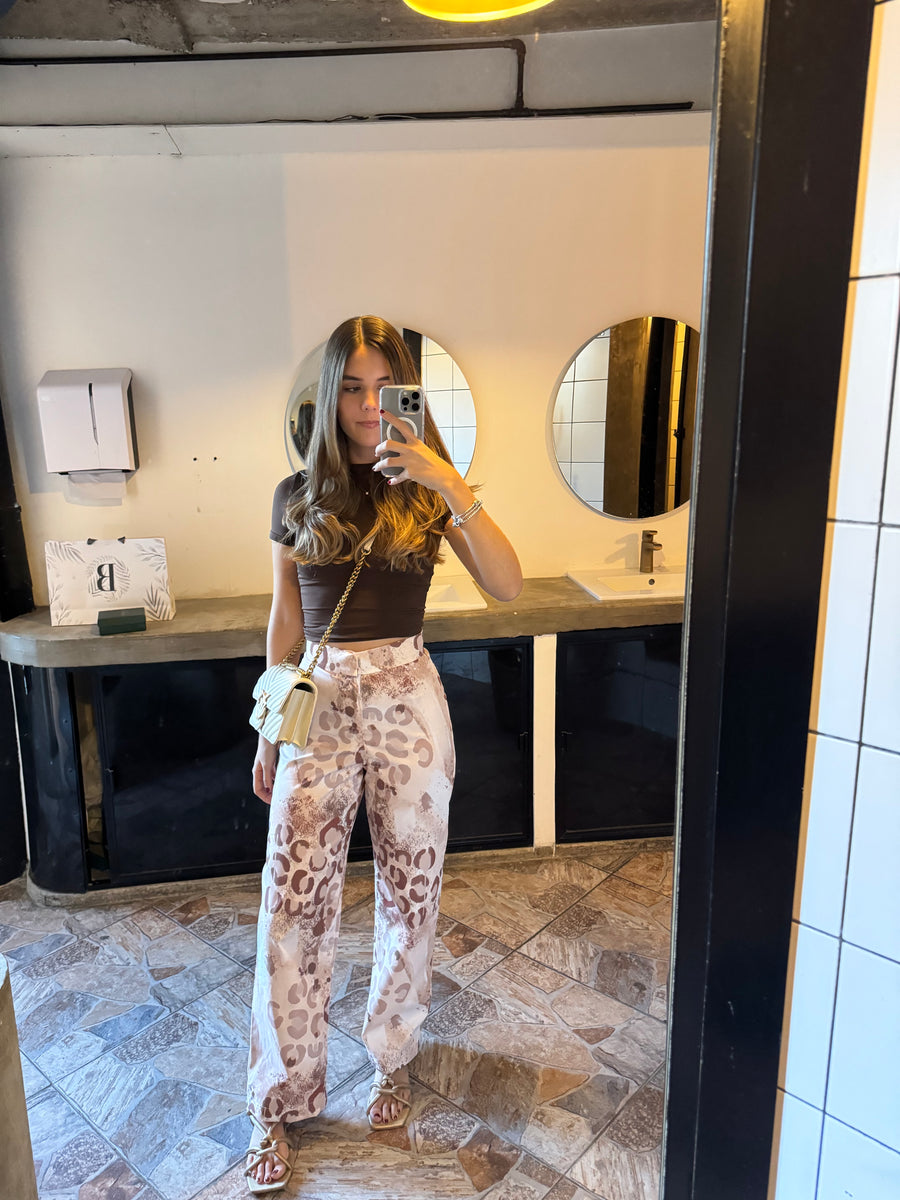 Brunner Girl outfit